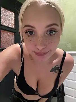 Milkyy_wway live sex cam