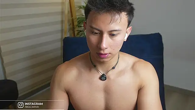 DeusbelliS live sex cam