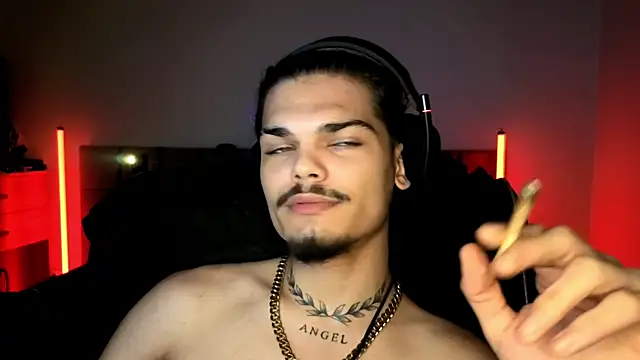 JordanShow live sex cam
