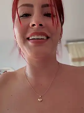 LINDA_PATTY94 live sex cam