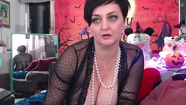 lucillabollente live sex cam
