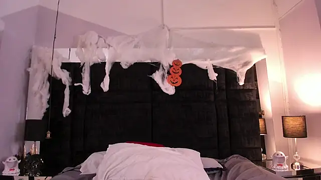 EvamilfXXX live sex cam