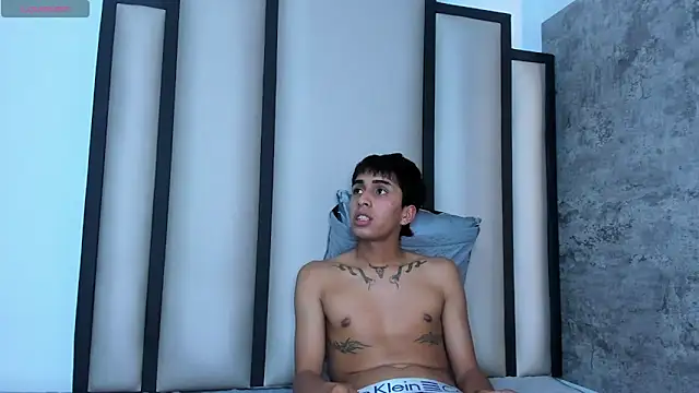 Amy_Fox03 live sex cam