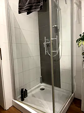Bastilein1985 live sex cam