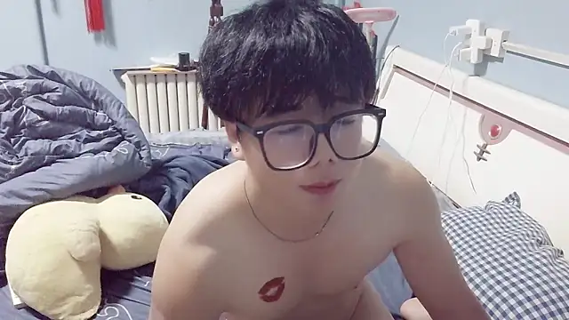 handsome1069 live sex cam