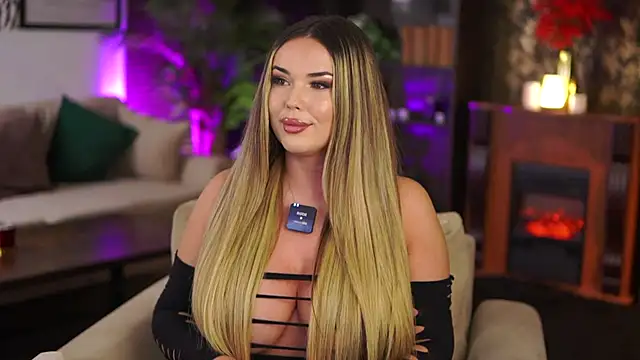 EvaSunderland live sex cam