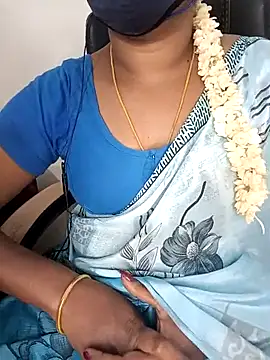 Tamil-hotwife's cam snapshot