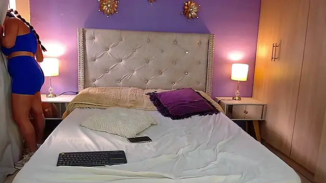 Kim_and_Mia live sex cam