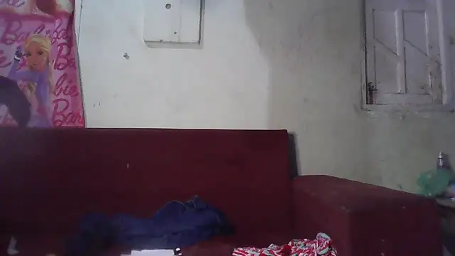 thasmyni live sex cam