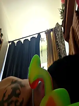 Gorilladicc60's web cam