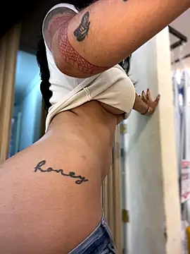clarachanelricek live sex cam