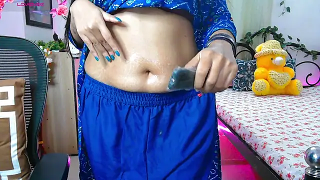thyAnvi live sex cam