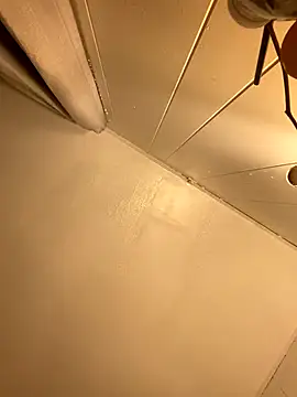 BadboyXXXMZ live sex cam