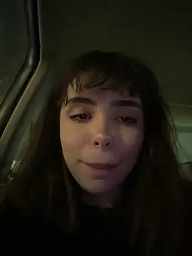 pantyless live sex cam
