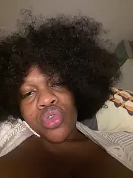 Boneca25 live sex cam