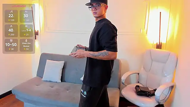 Paradise_boy_s live sex cam