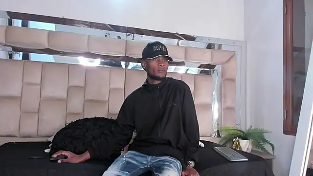 BennBrown live sex cam