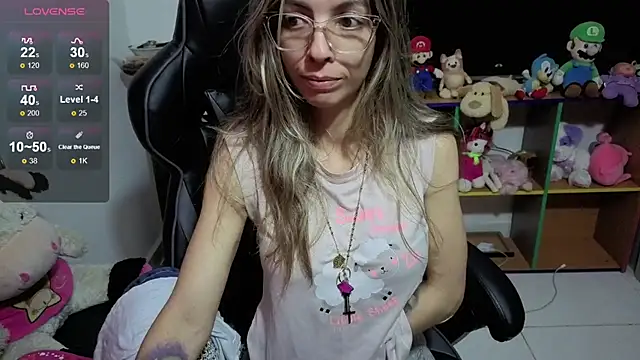 Princezzlove3 live sex cam
