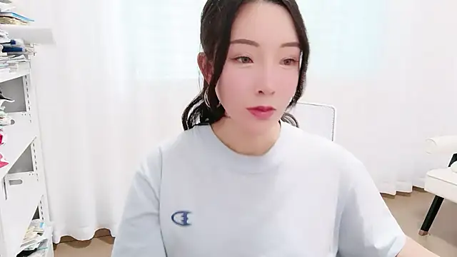 Cassie_wang2297 live sex cam