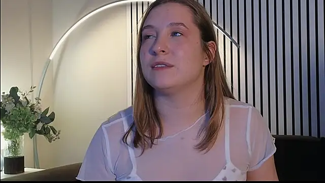 Saint_Vicious live sex cam