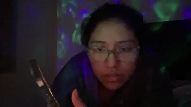 Kmiii21 live sex cam