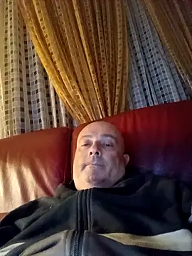 Alexis_Bull's web cam