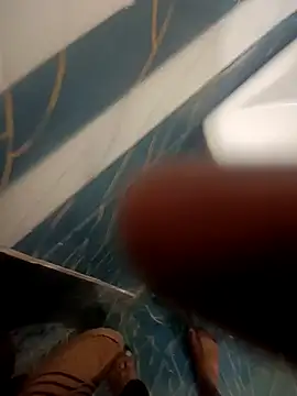 bobby3374 live sex cam