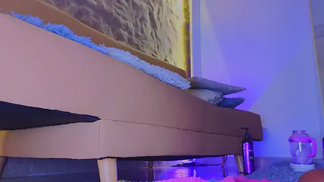 Isa__Blanc live sex cam