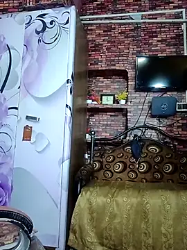 Alsummi70 live sex cam