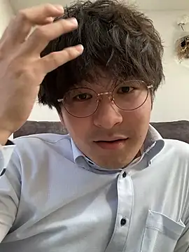yuuki8910 live sex cam