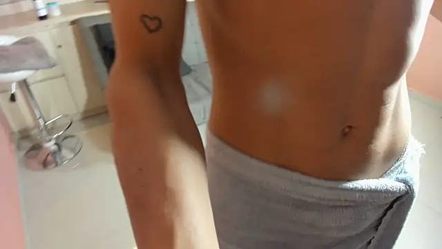 Goodlatin_girls live sex cam