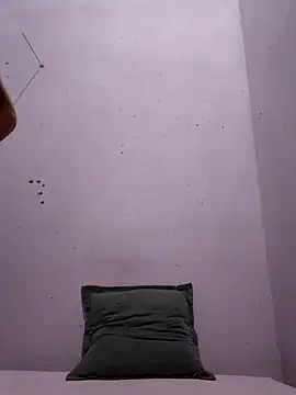 SHUELLDINN live sex cam