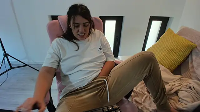 Dyana_Kaylinn live sex cam