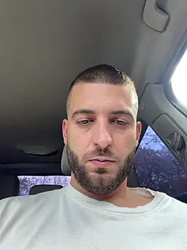 Pablo_Hornyguy95 live sex cam