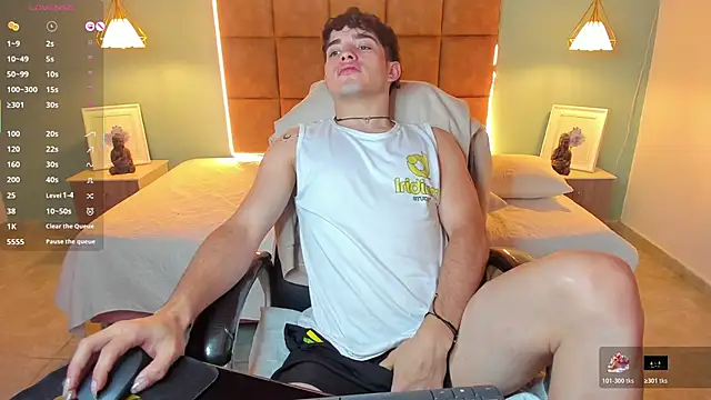 AlejooTwink live sex cam