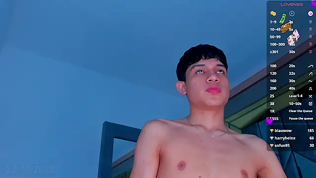 Sebax_Young live sex cam