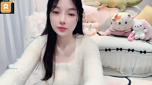 AKiKi711 live sex cam