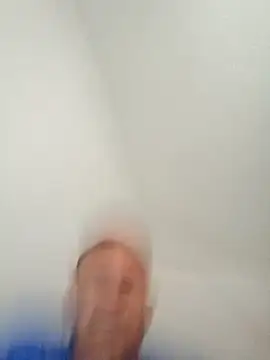 Mister1985 live sex cam