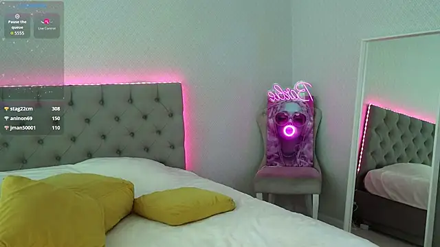 Katherinepinke live sex cam