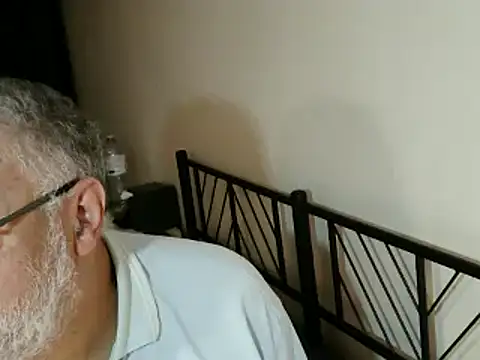 100Tauros live sex cam