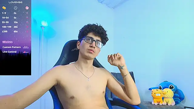 TylerWhite_ live sex cam