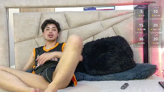 LucayLeo live sex cam
