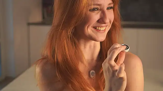 EsmaCrumbley live sex cam