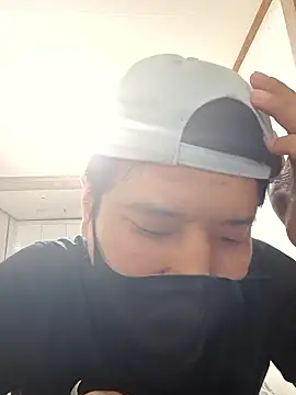 Tyyyggjju live sex cam