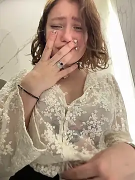 lucy-joy live sex cam