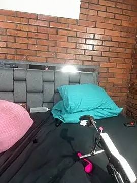 Couple_Gold69 live sex cam