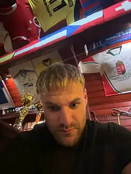 TheKevinboy live sex cam