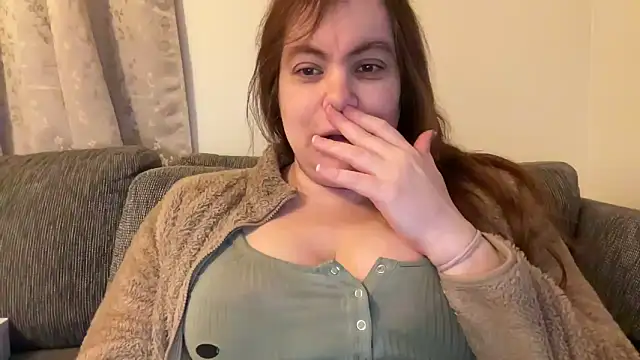 cumwithmee3 live sex cam