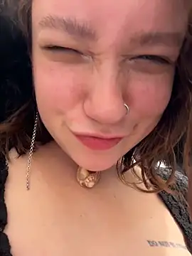 lucy-joy live sex cam