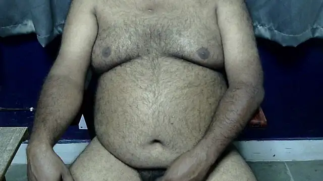 hairysubcub_70's cam snapshot